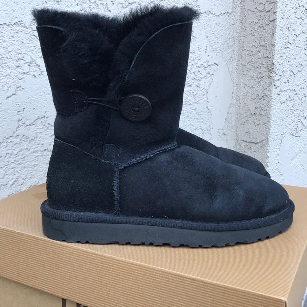 Ugg Bailey Button Li Boot